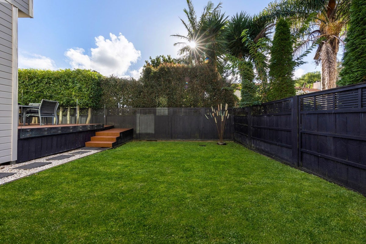 4B Waiatarua Road, Remuera, Auckland - Carousel 5