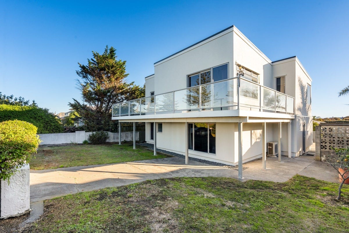 184 Te Awa Avenue, Awatoto, Napier - Carousel 1