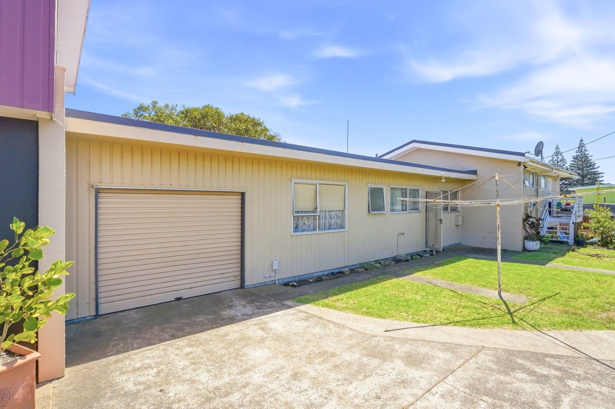 75B Matai Street, Castlecliff, Whanganui - Carousel 1