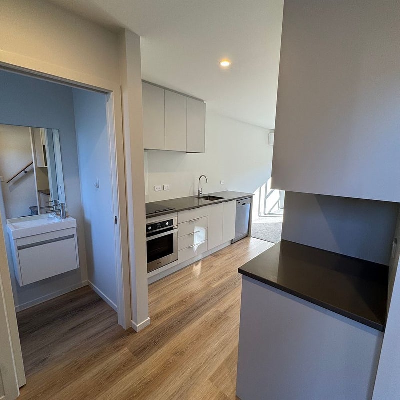 14/240 Stokes Valley Road, Stokes Valley, Lower Hutt - Carousel 1