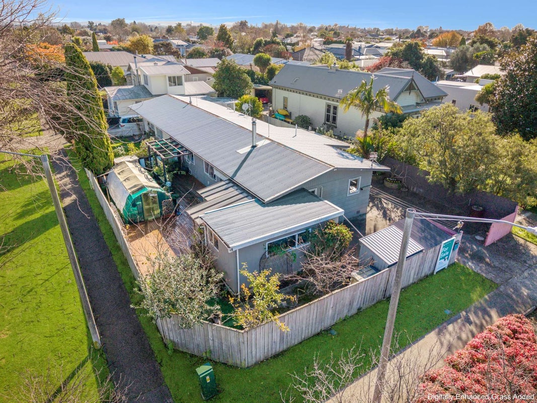 609 Lascelles Street, Saint Leonards, Hastings - Carousel 1