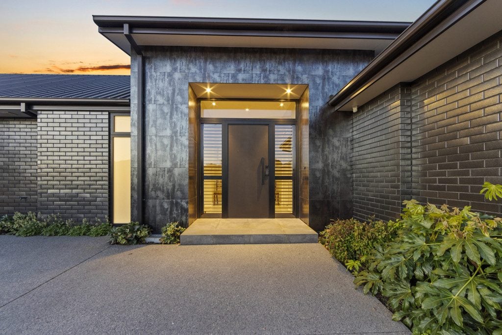 17 Lees Road, Strowan, Christchurch - Carousel 2