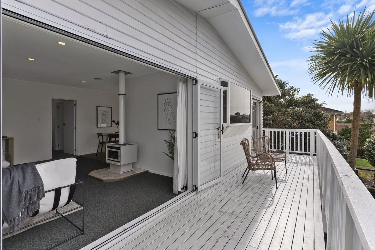 413 Don Buck Road, Massey, Auckland - Carousel 14