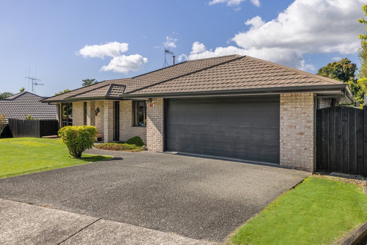 16 Bateleur Close, Welcome Bay, Tauranga - Carousel 20