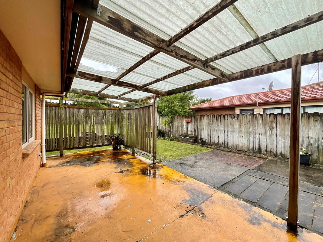 8 Kaimoana Street, Weymouth, Auckland - Carousel 11