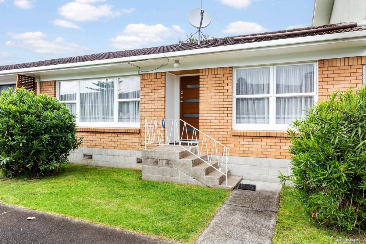 2/769 Beach Road, Browns Bay, North Shore City, Auckland - Carousel 1