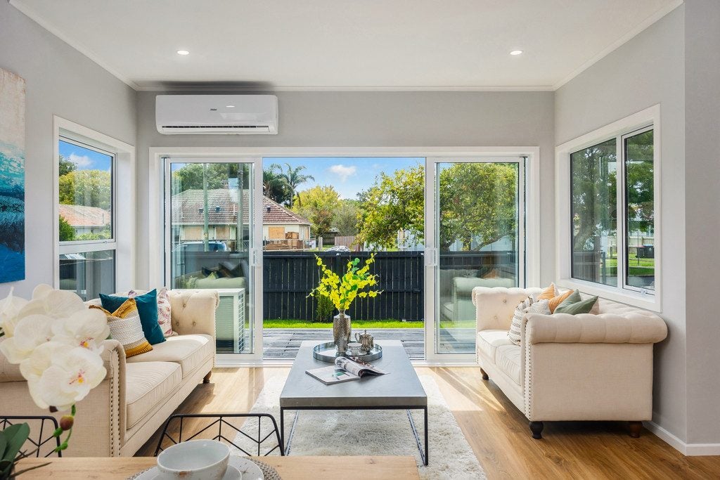 5 Parrish Road, Sandringham, Auckland - Carousel 1