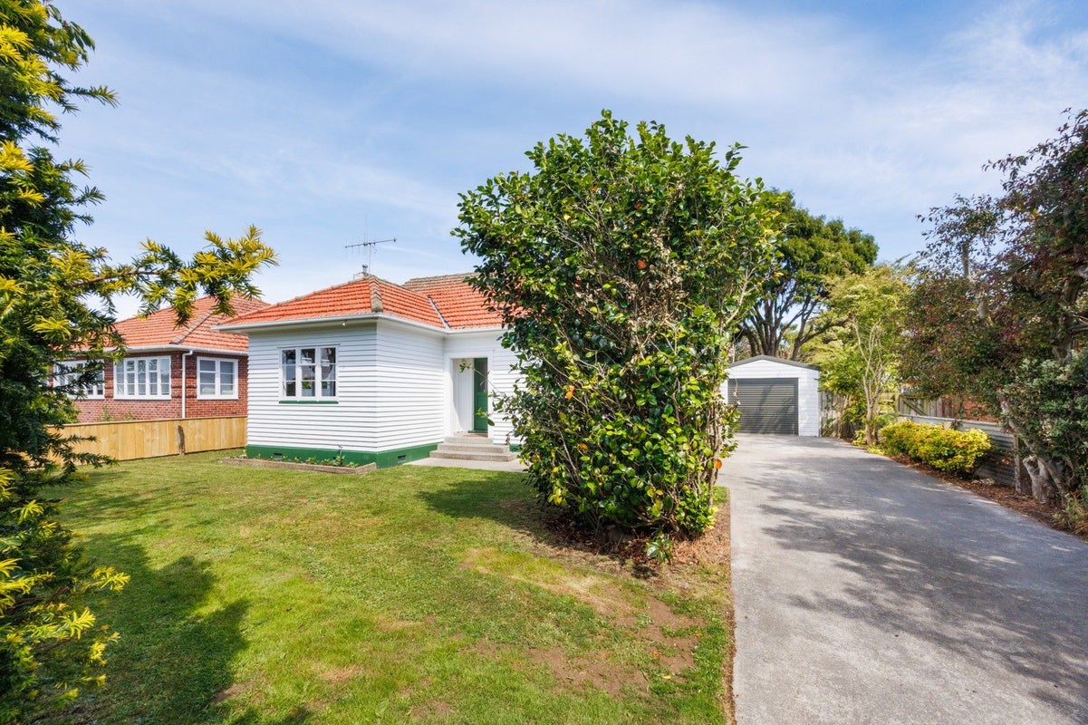 258 College Street, West End, Palmerston North - Carousel 28