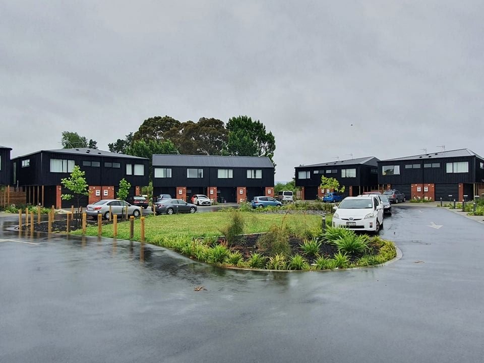 20 Jaspers Way, Huntington, Hamilton - Carousel 1