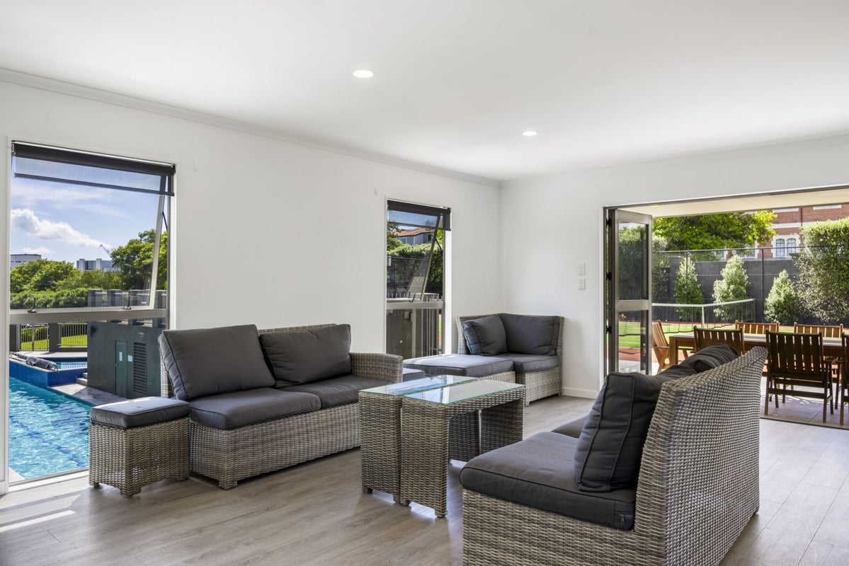 903/135 Grafton Road, Grafton, Auckland - Carousel 1