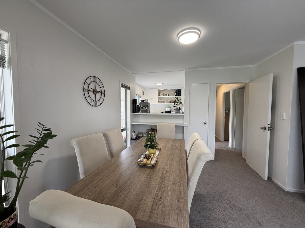 43 Bayview Road, Bayview, Auckland - Carousel 2