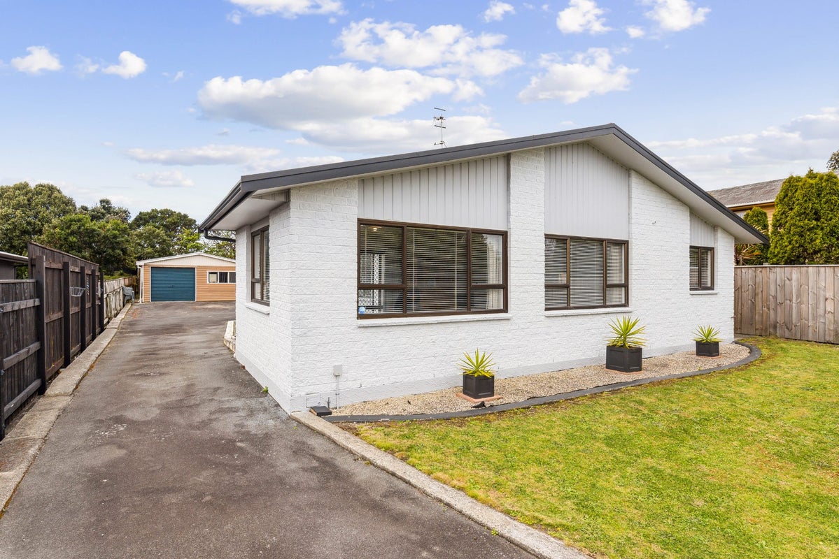 85 Martin Road, Paraparaumu Beach, Paraparaumu - Carousel 2