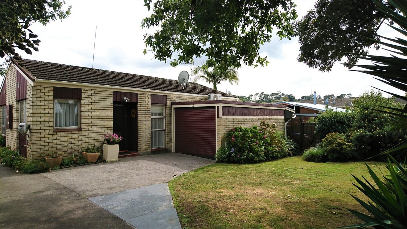 1/22 Campbell Road, One Tree Hill, Auckland - Carousel 1