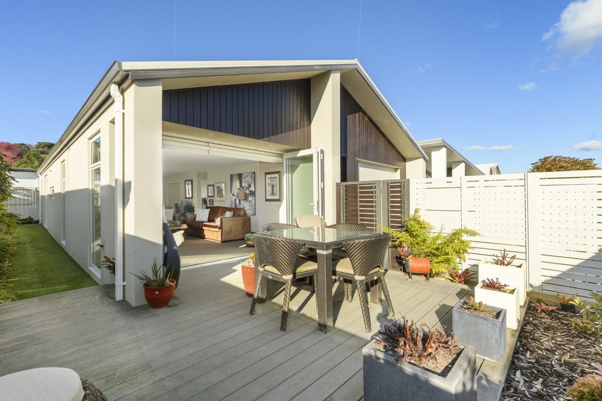 16 St Pauls Drive, Brookfield, Tauranga - Carousel 18