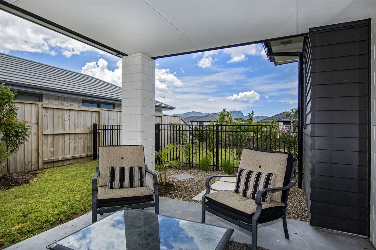 30 Kitemaunga Avenue, One Tree Point - Carousel 26