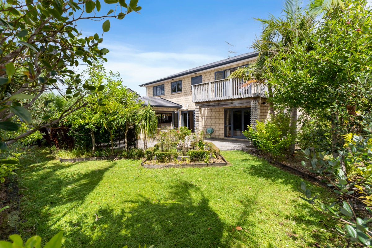 21 Oak Manor Drive, Albany, Auckland - Carousel 28