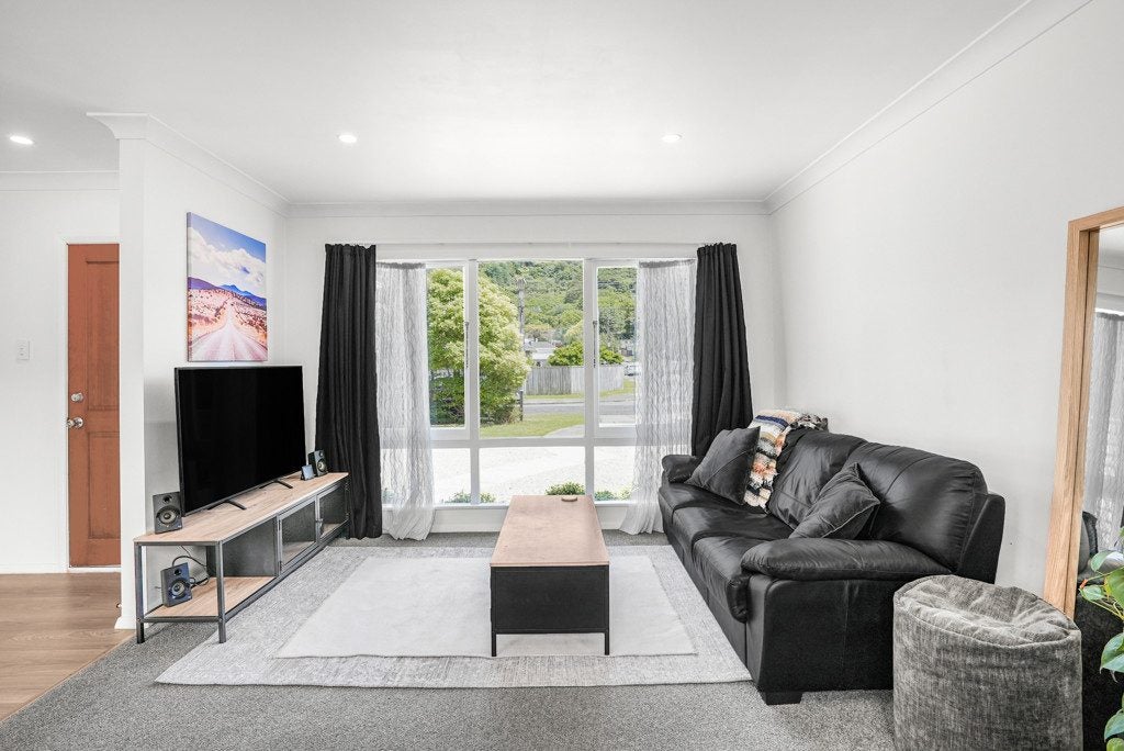 62 Westminster Road, Wainuiomata, Lower Hutt - Carousel 2