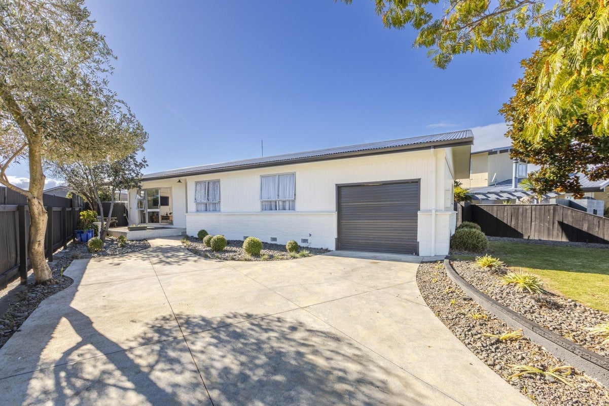 61 Lanark Crescent, Tamatea, Napier - Carousel 15