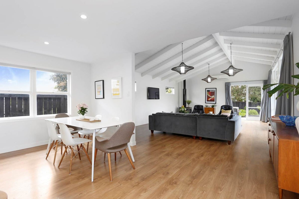 46 Chelmsford Avenue, Glendowie, Auckland - Carousel 2