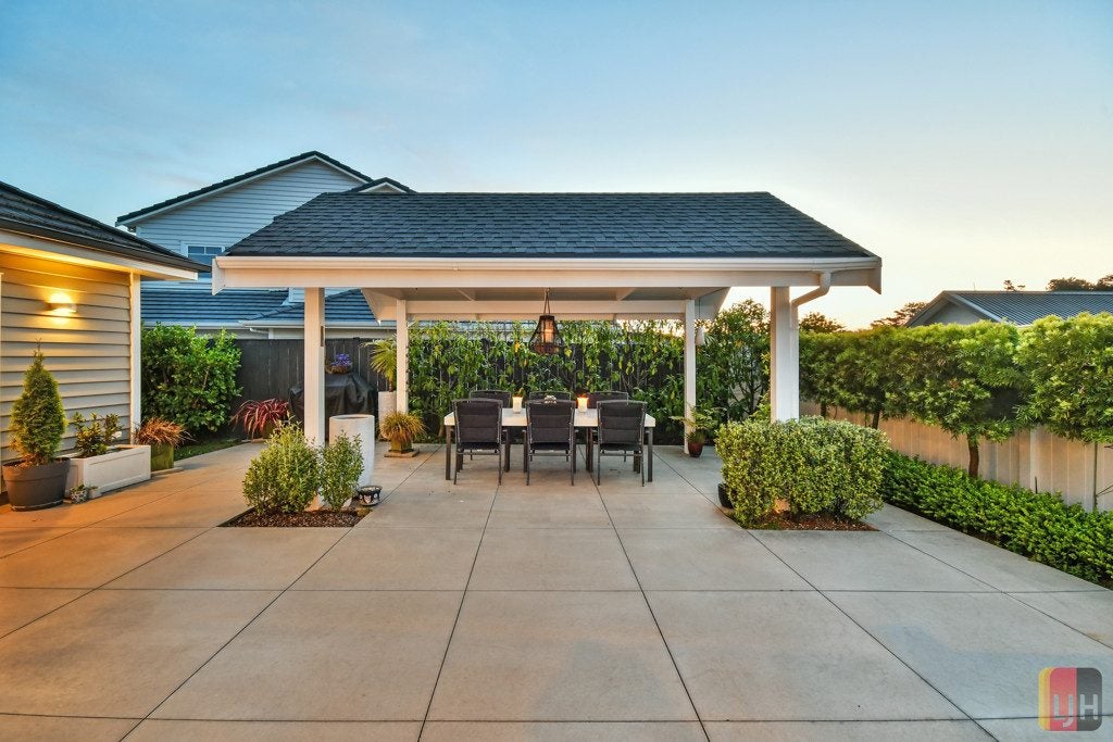 3 Lees Cove, Karaka, Papakura - Carousel 1