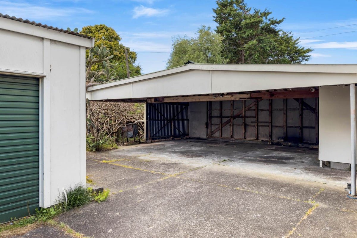24 Crowther Street, Blockhouse Bay, Auckland - Carousel 2