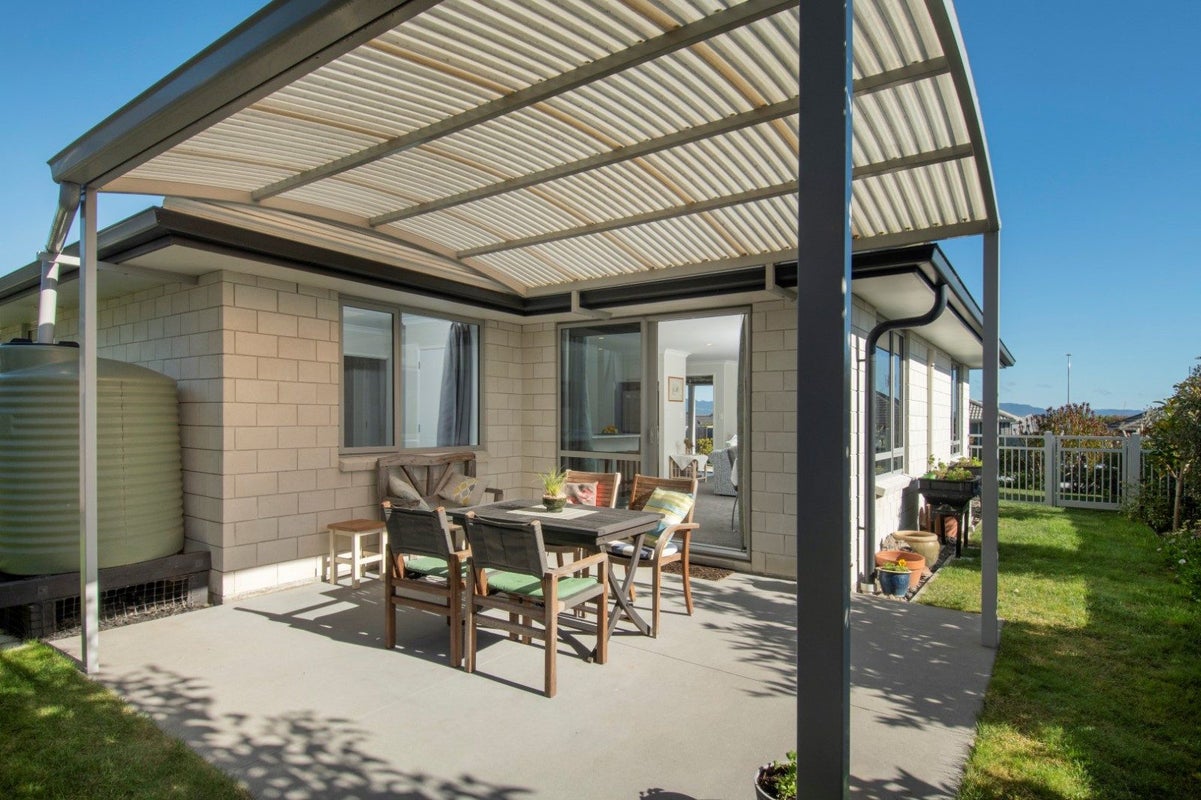 76 BERT WALL DRIVE, Omokoroa, Tauranga - Carousel 1