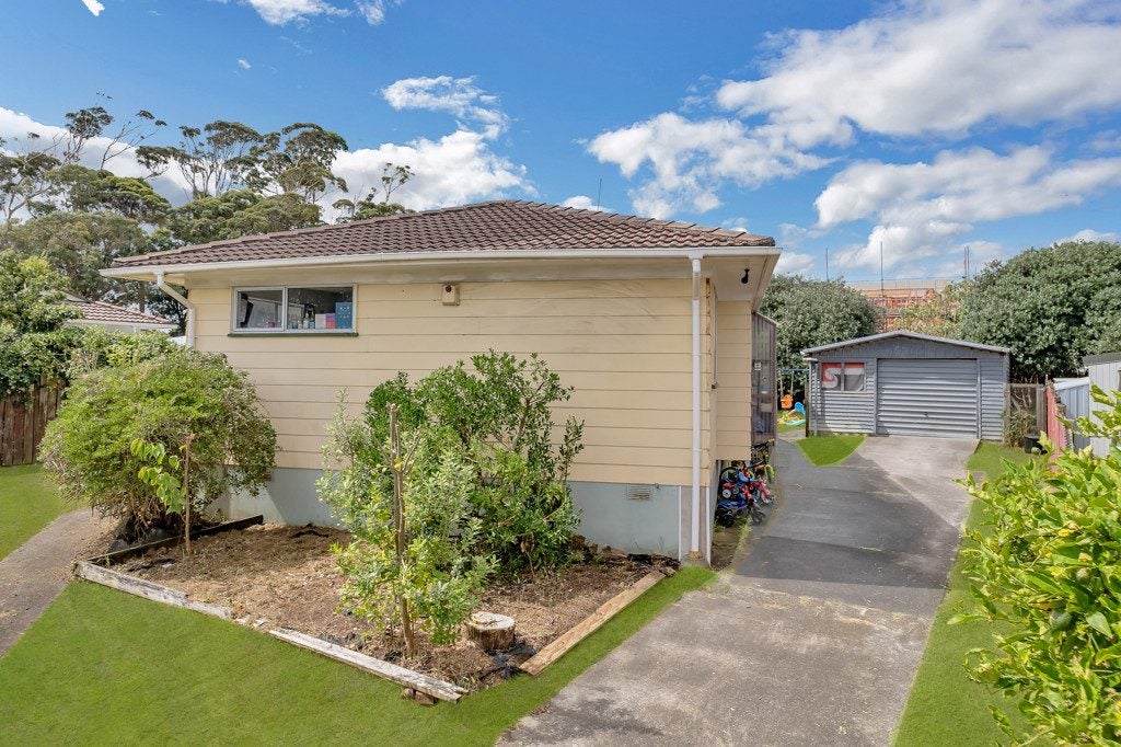 4 Sealord Place, Manurewa, Auckland - Carousel 2