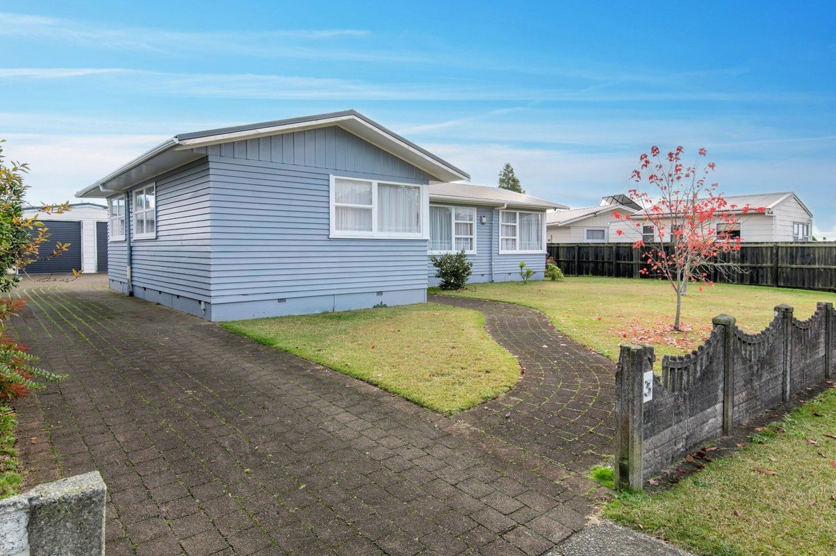 3 Jameson Avenue, Fenton Park, Rotorua - Carousel 2