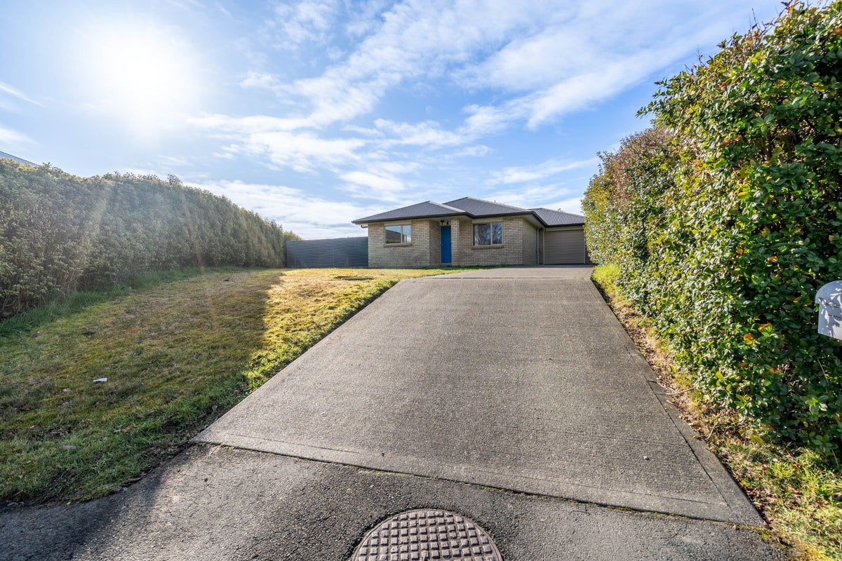 39 Lithgow Place East, Glengarry, Invercargill - Carousel 19