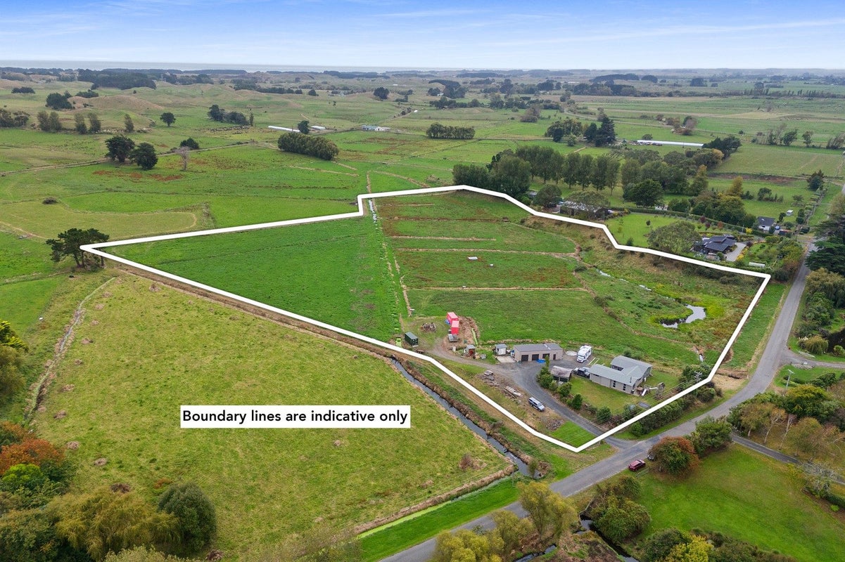 78 Takapu Road, Manakau, Levin - Carousel 2