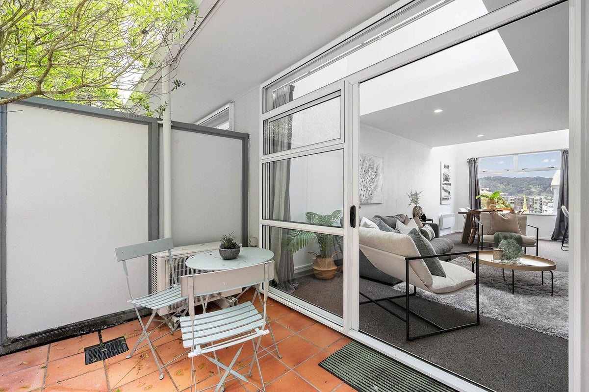 5/324 The Terrace, Te Aro, Wellington - Carousel 2