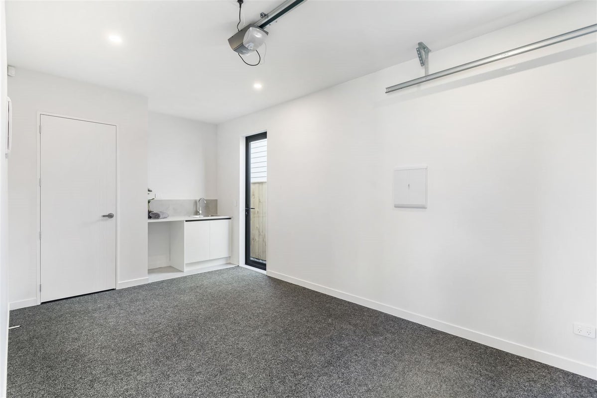 24B Tamaki Bay Drive, Pakuranga, Auckland - Carousel 23