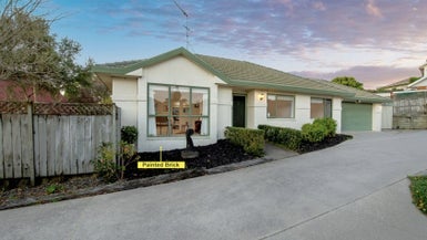 2/18 Mission View Drive, Northpark, Auckland - Carousel 1