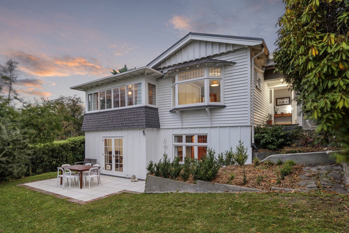 5 Merlewood Avenue, Cashmere, Christchurch City, Canterbury - Carousel 2