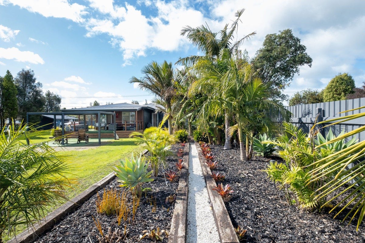 245 Riverbend Road, Meeanee, Napier - Carousel 21