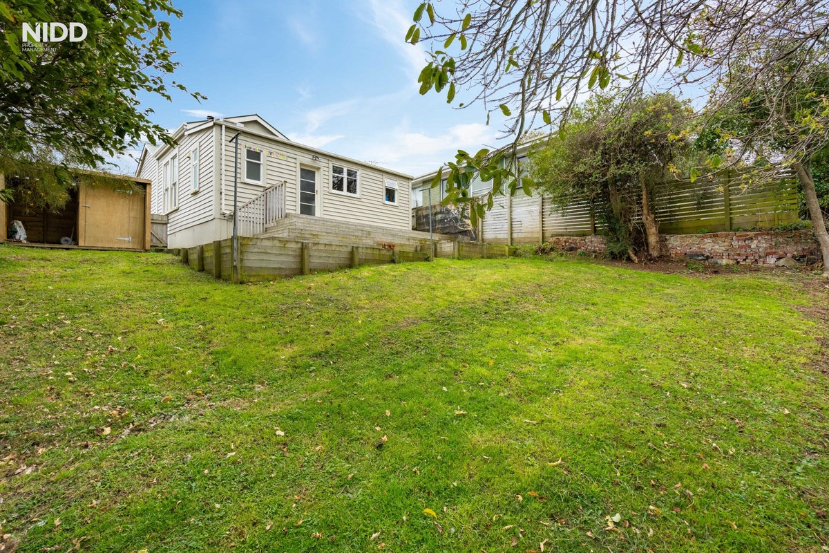 27 Peel Street, Mornington, Dunedin - Carousel 12