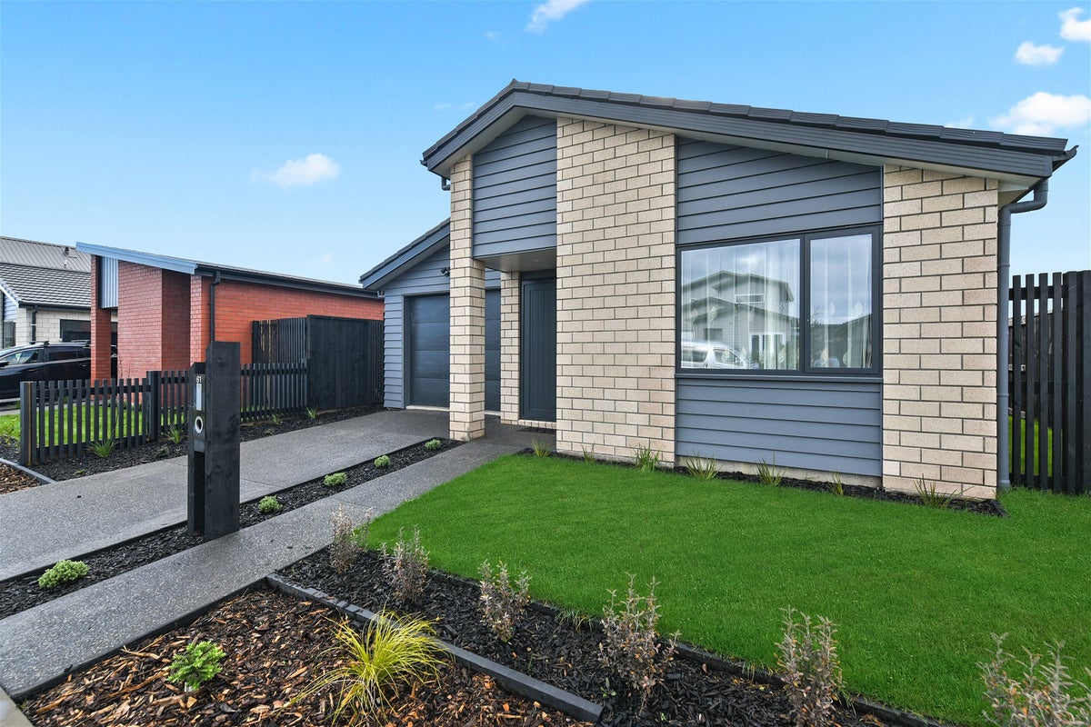 61 Probert Crescent, Chartwell, Hamilton - Carousel 19