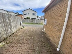 49 Tiri Tiri Road, Birkdale, Auckland - Carousel 11