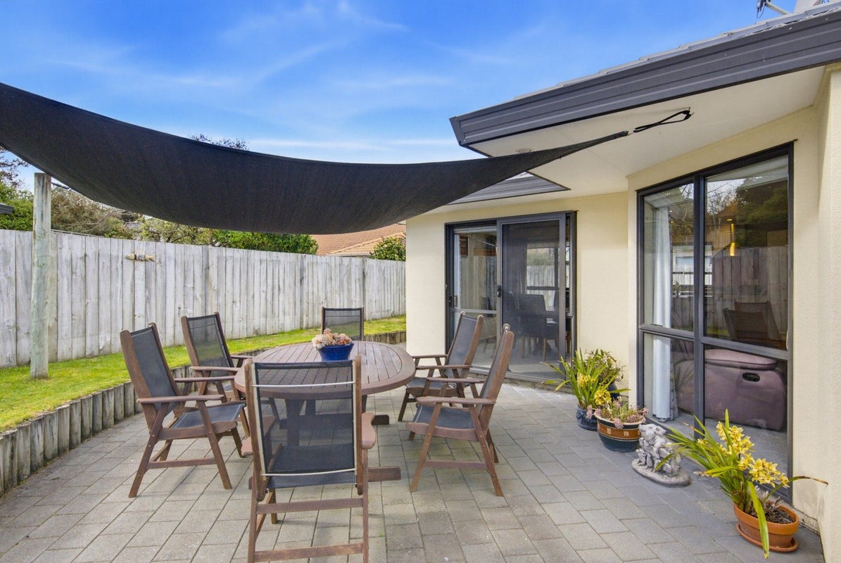 14 Sunburst Court, Paraparaumu Beach, Kapiti Coast, Wellington - Carousel 2