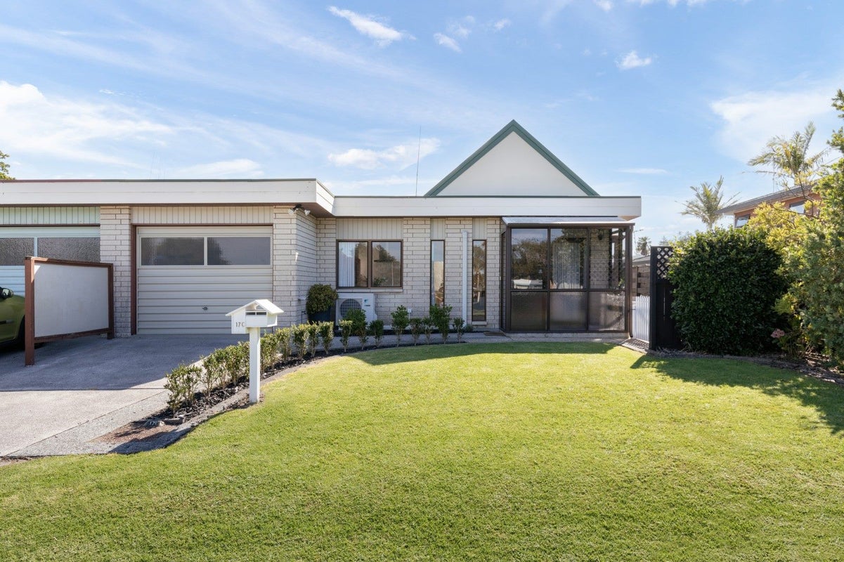 17C Meadowland Street, Matua, Tauranga - Carousel 1