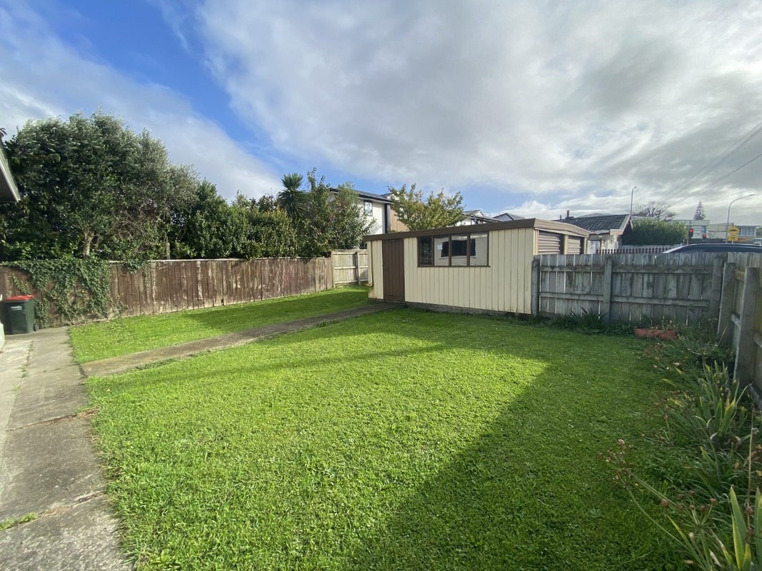 23 Meadows Avenue, Waiwhetu, Lower Hutt - Carousel 10