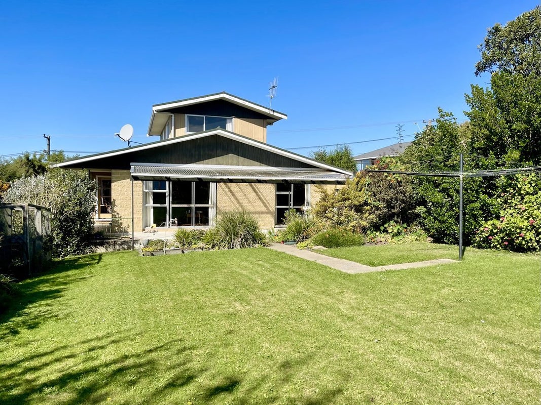 22 Awamoa Road, Holmes Hill, Oamaru - Carousel 1