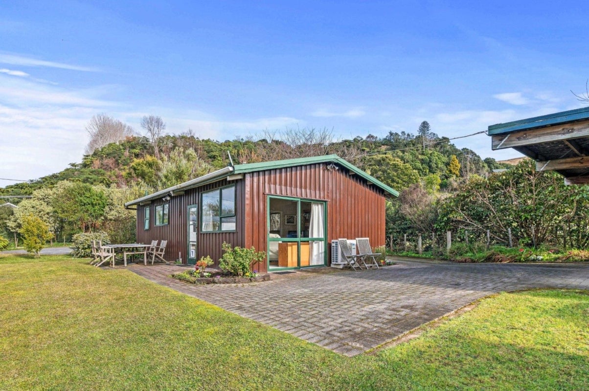 148 Spencer Road, Lake Tarawera, Rotorua - Carousel 1