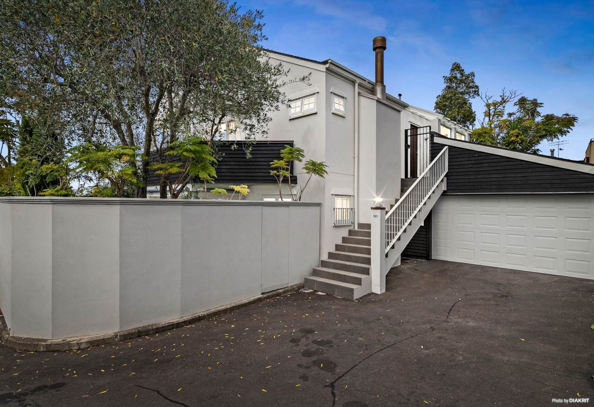 52B Brighton Road, Parnell, Auckland - Carousel 1