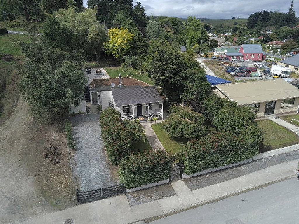 8 Irvine Street, Lawrence - Carousel 26
