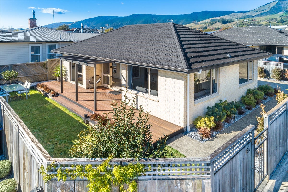 16A Edward Street, Richmond, Richmond - Carousel 1