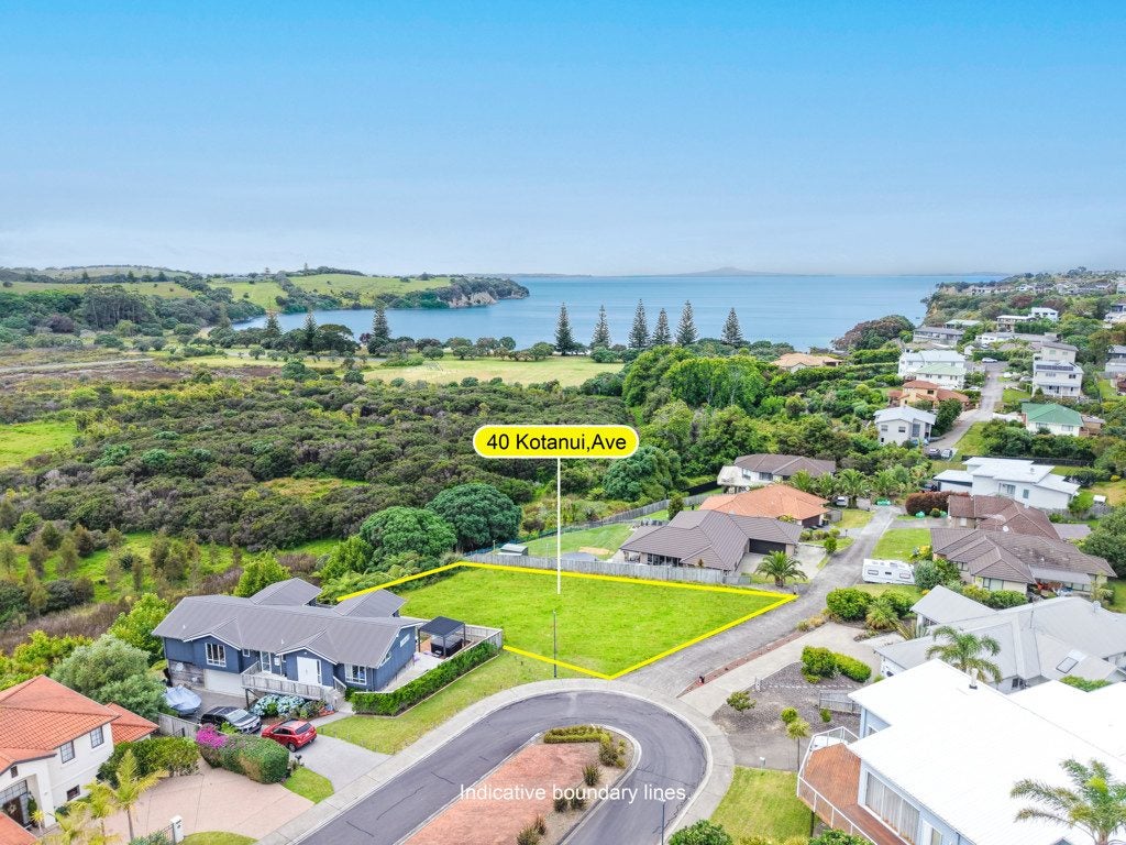 40 Kotanui Avenue, Army Bay, Whangaparaoa - Carousel 1