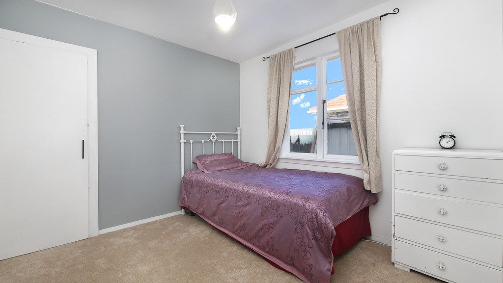 418 Main North Road, Redwood, Christchurch - Carousel 14