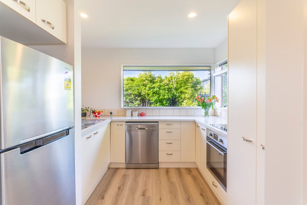 43 Sails Street, Papanui, Christchurch - Carousel 2