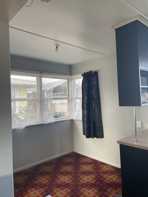 56 Prisk Street, Melville, Hamilton - Carousel 5